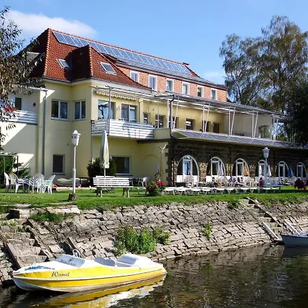 Strandhof Apartment *