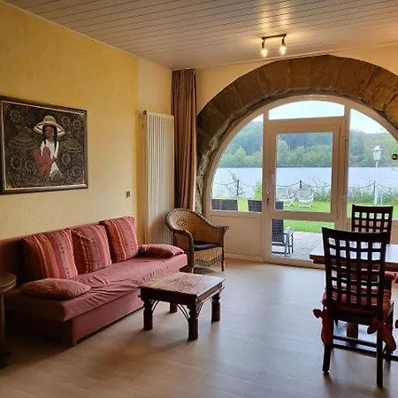 Strandhof * Moehnesee